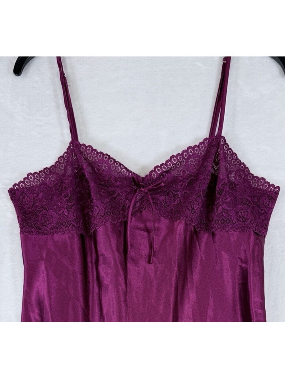 Morgan Taylor Intimates Medium Chemise Nightgown Purple Satin Womens